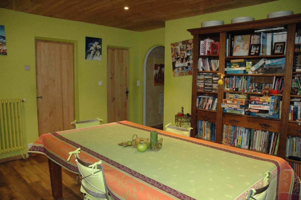 Maison D'Hotes Eco-Responsable Avec Piscine 6X12M Châteaudouble Екстериор снимка